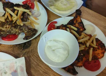 Tasty Cafeteria