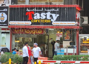 Tasty Cafeteria