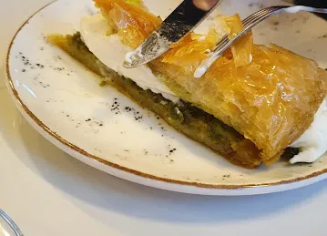 Taxim Cafe - Turkish Restaurant