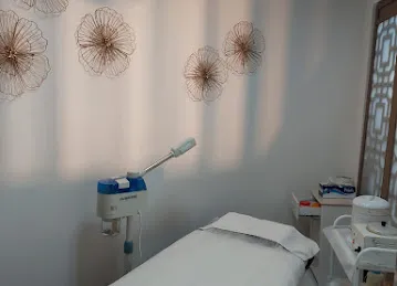 TCM Ladies Salon