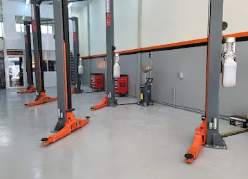 Telal Al Khaleej Auto Maint Workshop
