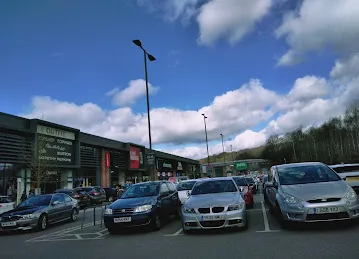 Tesla Supercharge Station