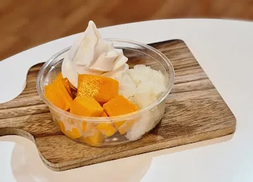 Thai Hub Cafe