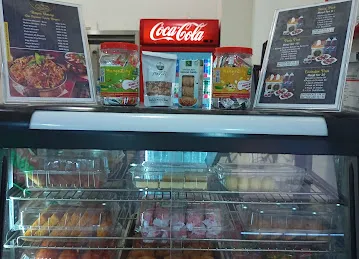 THE BIRIYANI SHOP (பிரியாணி கடை)