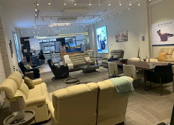 The Comfort Store - Dalma Mall