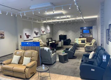 The Comfort Store - Dalma Mall