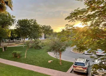 The Gardens Building 100