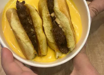 THE LAST STRAW SPECIALITY COFFEE AND BURGERS
