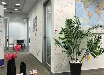 The Royal English Language Centre