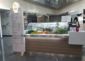 The Station - Fresh Eats