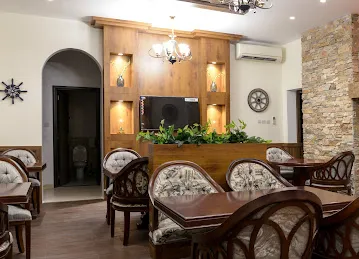 The Villa Seafood Restaurant- مطعم ذا فيلا للمأكولات البحرية