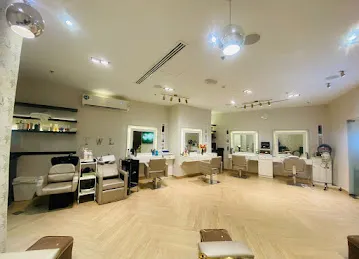 The White Lily Ladies Beauty Salon