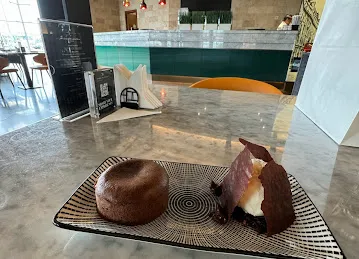 Third Avenue Restaurant And Cafe