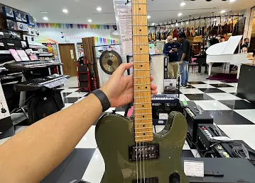 Thomsun Music, Wafi Mall