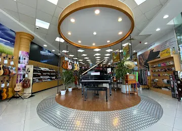 Thomsun Yamaha Showroom