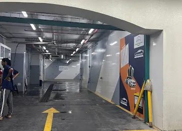 Thuraya Car Wash And Oil Change