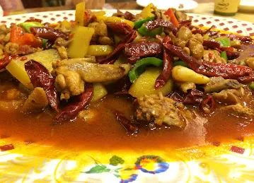 天山饭店维吾尔餐馆