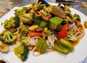 天山饭店维吾尔餐馆