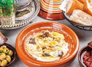 Tichka Moroccan Restaurant مطعم ومقهى تيشكا المغربي