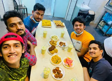 Tikka Inn Cafeteria