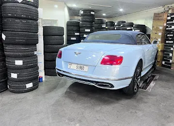 Tire and battery replacement services
