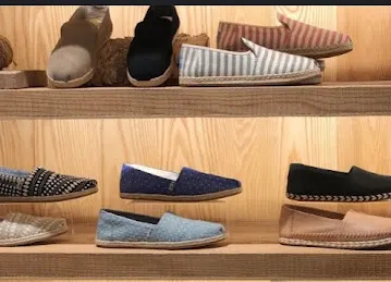 TOMS