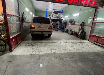 Top Race Garage - كاراج توب ريس