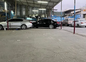 TOP TECHNOLOGY CAR GARAGE