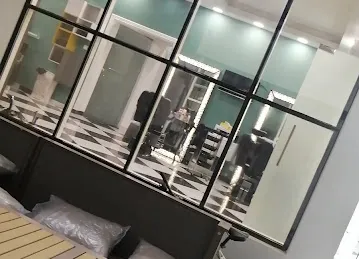 Top Up Gents Saloon