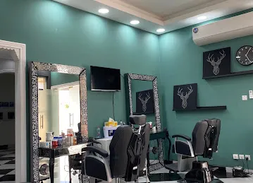 Top Up Gents Saloon