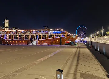 Tour Dubai Marina Dhow Cruises