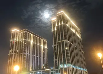 Towers Rotana