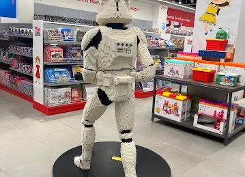 Toys R Us