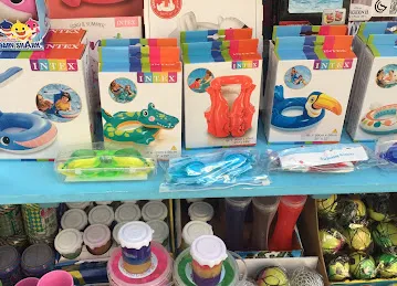 Toys shop , floating & beach toys