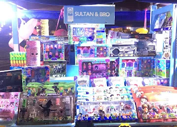Toys shop , floating & beach toys