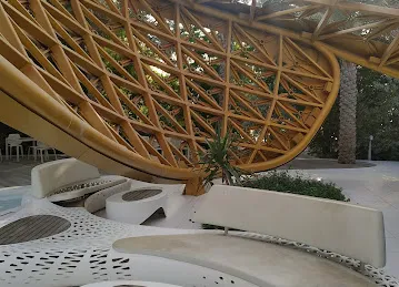 Trampoline