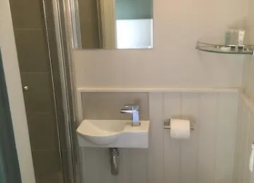 TRAVEL VILLA