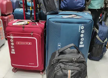 TRAVOLIC BAGS TRADING L.L.C