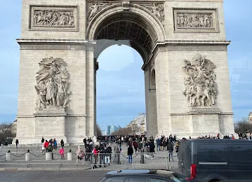 TravTips Travel and Tourism LLC