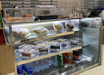 Trois Coffee Shop