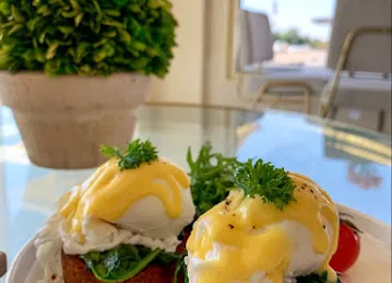 TRU BOUTIQUE CAFÈ