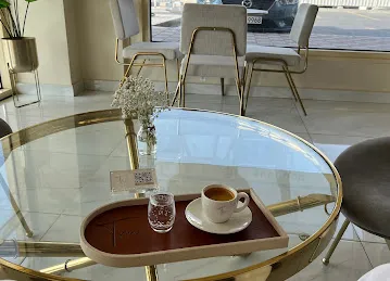 TRU BOUTIQUE CAFÈ