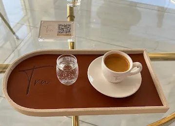TRU BOUTIQUE CAFÈ