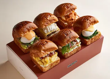 Tru Boutique Cafe - The 77 Valley - Dubai