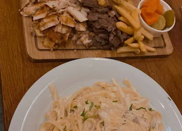 TumaCafe & Restaurant