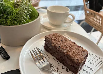 Tutti Cafe