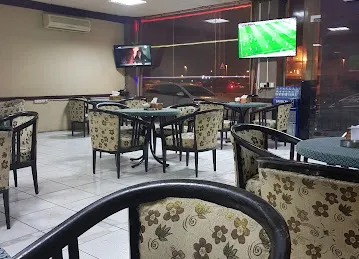 Tycoon Cafe