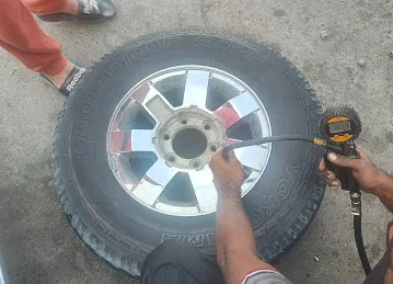 Tyer puncher oil change
