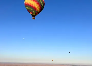 UGT Balloons (Hot air balloon Dubai)