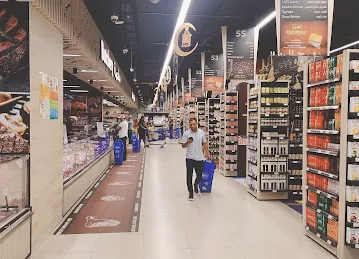 Union Coop, Hypermarket - Motor City